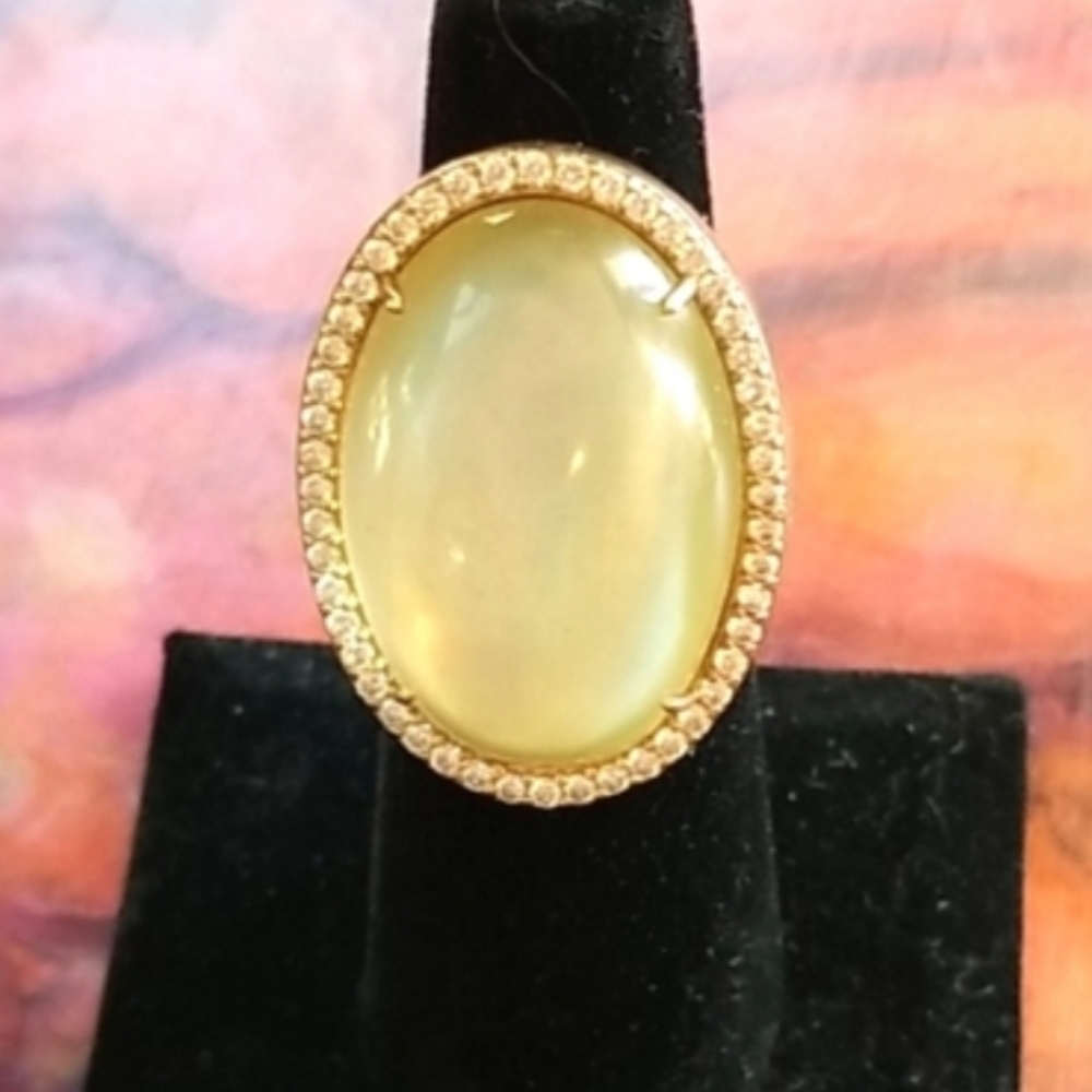 ROBERTO COIN Lemon Quartz Cocktail Ring - Picture 2 of 16